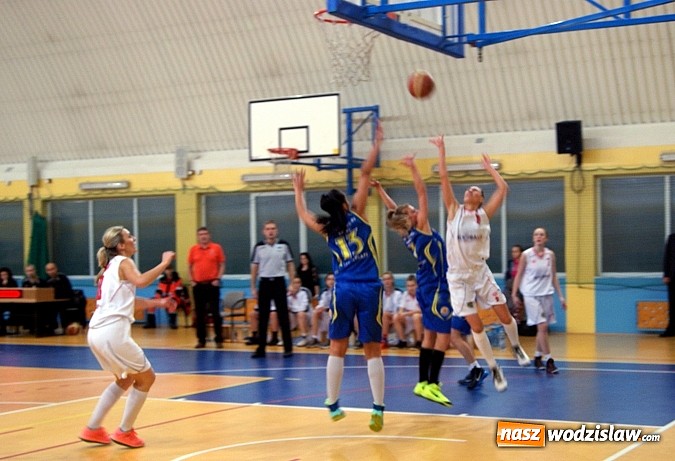 Zdjęcie w galerii na portalu naszwodzislaw.com: Koszykarki ŻKK Olimpii doznały swojej drugiej porażki w sezonie wiadomości z regionu