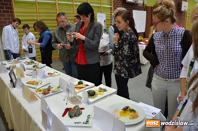 Zdjęcie w galerii na portalu naszwodzislaw.com: Pstrąg królem konkursu kulinarnego w Ekonomiku wiadomości z regionu