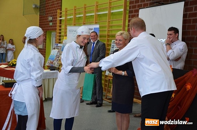 Zdjęcie w galerii na portalu naszwodzislaw.com: Pstrąg królem konkursu kulinarnego w Ekonomiku wiadomości z regionu