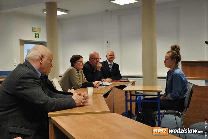 Zdjęcie w galerii na portalu naszwodzislaw.com: Multilingwistyczny konkurs interdyscyplinarny  wiadomości z regionu