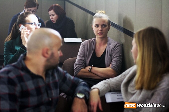 Zdjęcie w galerii na portalu naszwodzislaw.com: Niezwykły koncert Meli Koteluk w RCK "Feniks" wiadomości z regionu