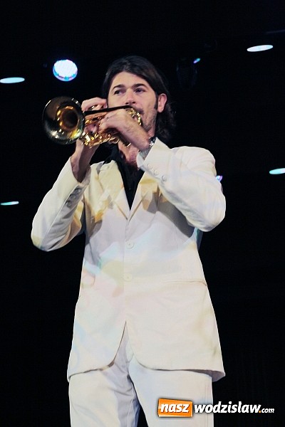 Zdjęcie w galerii na portalu naszwodzislaw.com: Humor połączony z wybitnym talentem muzycznym, czyli koncert austriackiej grupy Mnozil Brass wiadomości z regionu