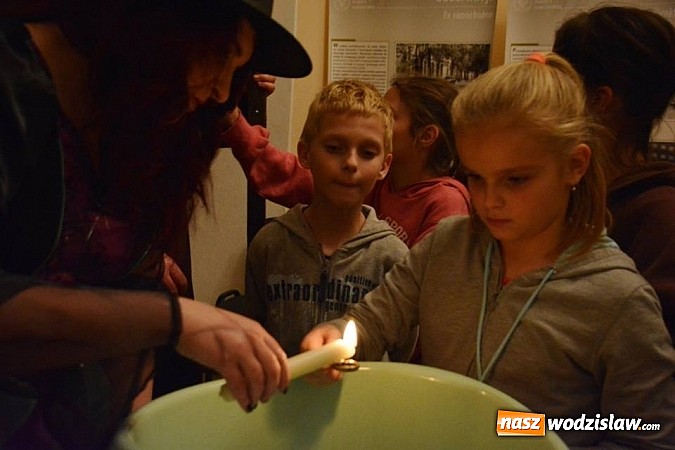 Zdjęcie w galerii na portalu naszwodzislaw.com: O Andrzejkach wiedzą prawie wszystko  wiadomości z regionu