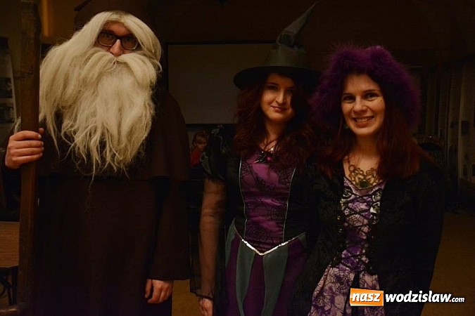 Zdjęcie w galerii na portalu naszwodzislaw.com: O Andrzejkach wiedzą prawie wszystko  wiadomości z regionu