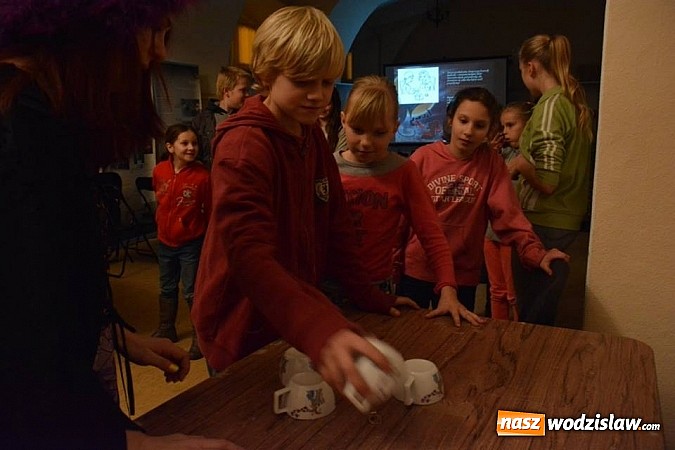 Zdjęcie w galerii na portalu naszwodzislaw.com: O Andrzejkach wiedzą prawie wszystko  wiadomości z regionu