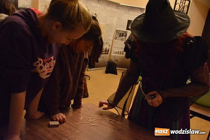 Zdjęcie w galerii na portalu naszwodzislaw.com: O Andrzejkach wiedzą prawie wszystko  wiadomości z regionu