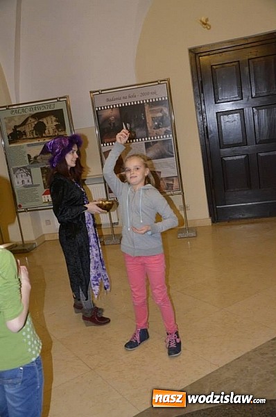 Zdjęcie w galerii na portalu naszwodzislaw.com: O Andrzejkach wiedzą prawie wszystko  wiadomości z regionu