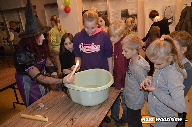 Zdjęcie w galerii na portalu naszwodzislaw.com: O Andrzejkach wiedzą prawie wszystko  wiadomości z regionu