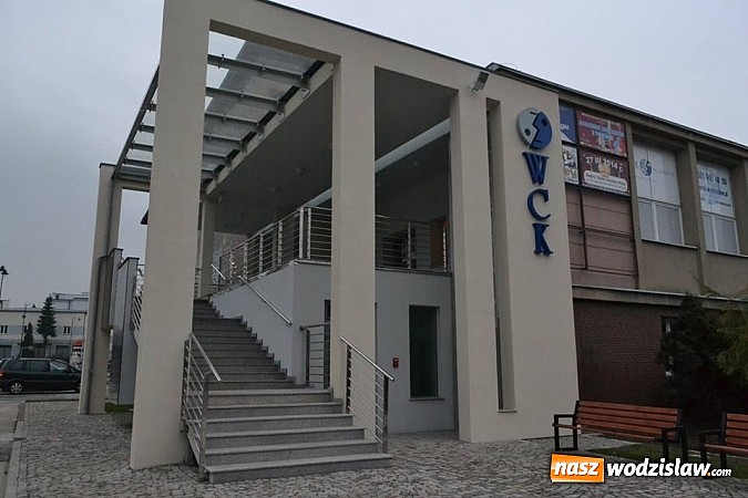 Zdjęcie w galerii na portalu naszwodzislaw.com: Wejście do WCK zostało oddane do użytku  wiadomości z regionu