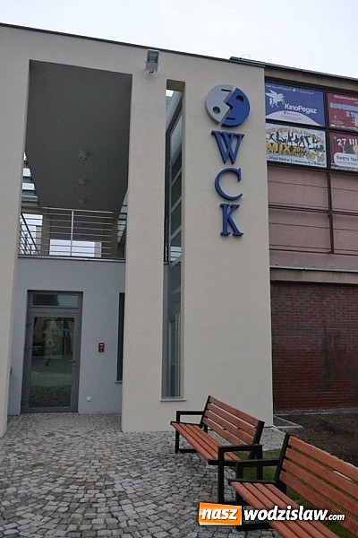 Zdjęcie w galerii na portalu naszwodzislaw.com: Wejście do WCK zostało oddane do użytku  wiadomości z regionu