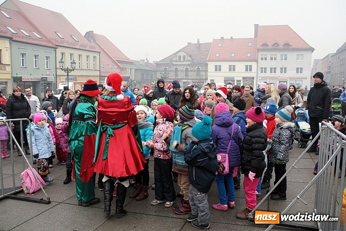 Zdjęcie w galerii na portalu naszwodzislaw.com: Mikołaj zawitał na wodzisławski rynek wiadomości z regionu