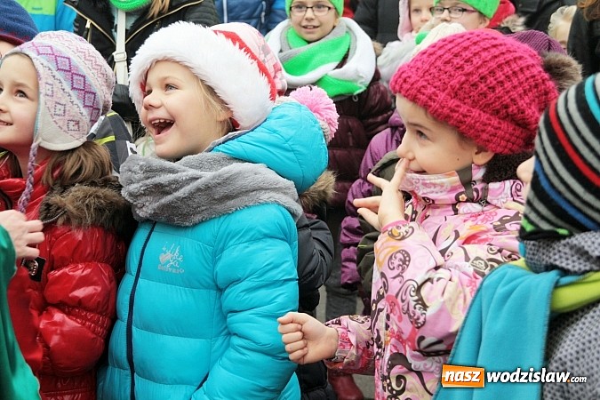Zdjęcie w galerii na portalu naszwodzislaw.com: Mikołaj zawitał na wodzisławski rynek wiadomości z regionu