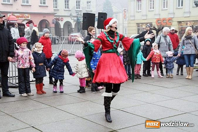 Zdjęcie w galerii na portalu naszwodzislaw.com: Mikołaj zawitał na wodzisławski rynek wiadomości z regionu