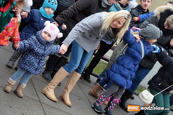 Zdjęcie w galerii na portalu naszwodzislaw.com: Mikołaj zawitał na wodzisławski rynek wiadomości z regionu