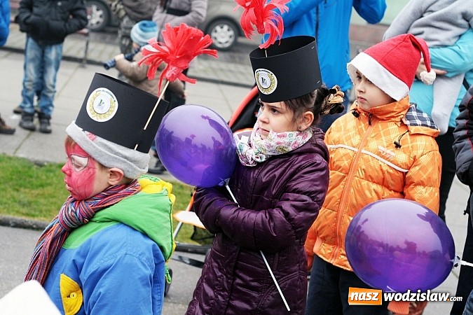 Zdjęcie w galerii na portalu naszwodzislaw.com: Mikołaj zawitał na wodzisławski rynek wiadomości z regionu