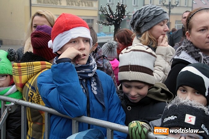 Zdjęcie w galerii na portalu naszwodzislaw.com: Mikołaj zawitał na wodzisławski rynek wiadomości z regionu