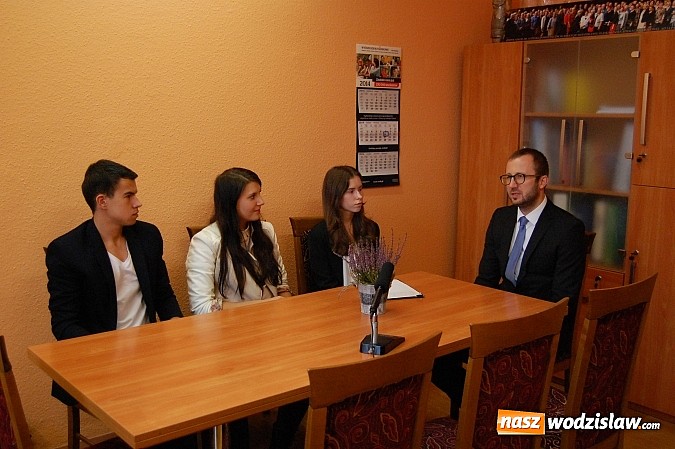 Zdjęcie w galerii na portalu naszwodzislaw.com: ,,Back to school” – spotkanie z przedstawicielem Komisji Europejskiej  wiadomości z regionu