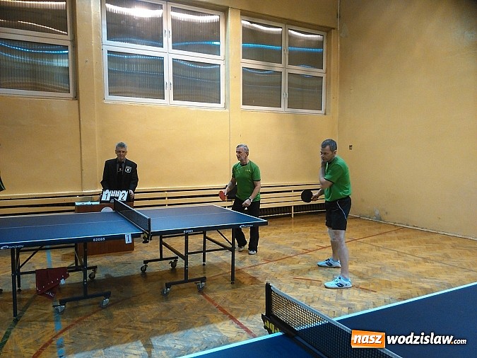 Zdjęcie w galerii na portalu naszwodzislaw.com: Drużyna Relaksu wzmocniła się na fotelu lidera grupy III ligi okręgowej wiadomości z regionu