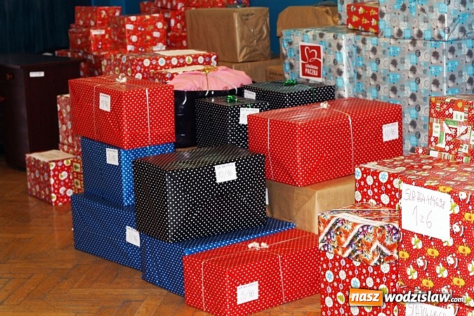 Zdjęcie w galerii na portalu naszwodzislaw.com: Dzisiaj i jutro wielki finał Szlachetnej Paczki - akcja która pokazuje, że wodzisławianie lubią pomagać wiadomości z regionu