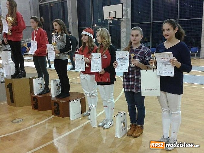 Zdjęcie w galerii na portalu naszwodzislaw.com: Sukcesy szermierzy z radlińskiej 