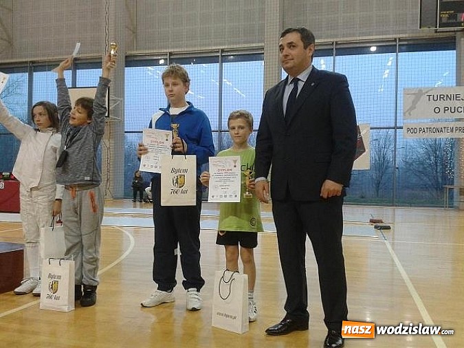 Zdjęcie w galerii na portalu naszwodzislaw.com: Sukcesy szermierzy z radlińskiej 