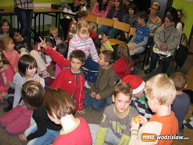 Zdjęcie w galerii na portalu naszwodzislaw.com: Mikołaj zawitał do Dziupli wiadomości z regionu