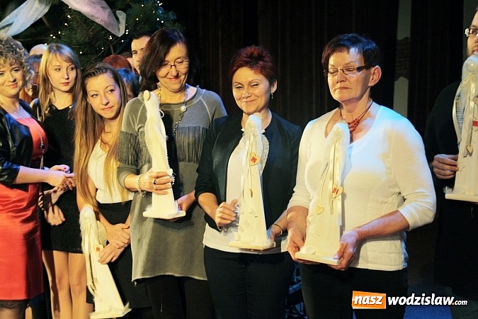 Zdjęcie w galerii na portalu naszwodzislaw.com: Podziękowano wolontariuszom Szlachetnej Paczki. Na gali pojawił się Michał Gasz wiadomości z regionu