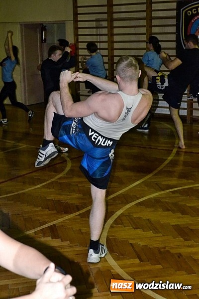 Zdjęcie w galerii na portalu naszwodzislaw.com: Kurs „Bezpieczna Kobieta” zakończony. W zajęciach wzięły udział 82 panie wiadomości z regionu