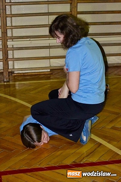 Zdjęcie w galerii na portalu naszwodzislaw.com: Kurs „Bezpieczna Kobieta” zakończony. W zajęciach wzięły udział 82 panie wiadomości z regionu