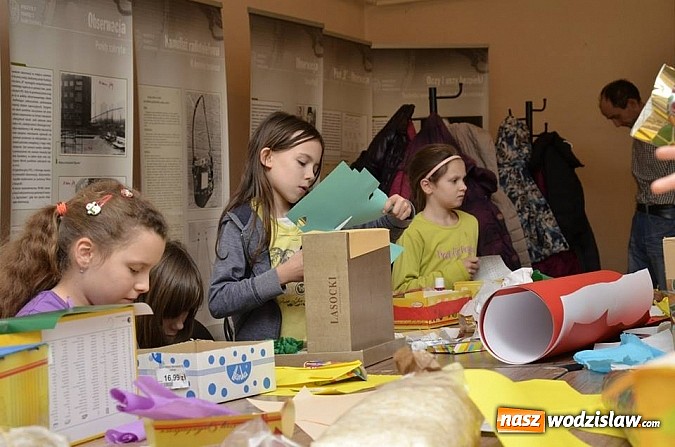 Zdjęcie w galerii na portalu naszwodzislaw.com: Warsztaty szopkarskie w wodzisławskim Muzeum wiadomości z regionu