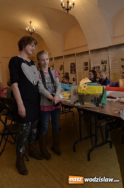 Zdjęcie w galerii na portalu naszwodzislaw.com: Warsztaty szopkarskie w wodzisławskim Muzeum wiadomości z regionu