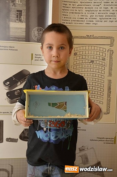 Zdjęcie w galerii na portalu naszwodzislaw.com: Warsztaty szopkarskie w wodzisławskim Muzeum wiadomości z regionu