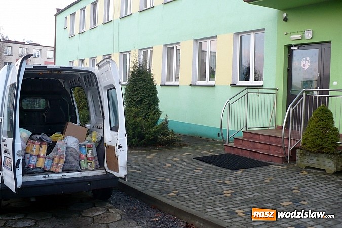 Zdjęcie w galerii na portalu naszwodzislaw.com: PP nr 6 wsparło przytulisko w Wodzisławiu  wiadomości z regionu