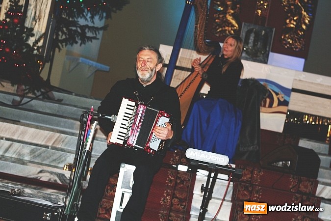 Zdjęcie w galerii na portalu naszwodzislaw.com: Wodzisławianie wspólnie kolędowali w kościele św. Herberta wiadomości z regionu