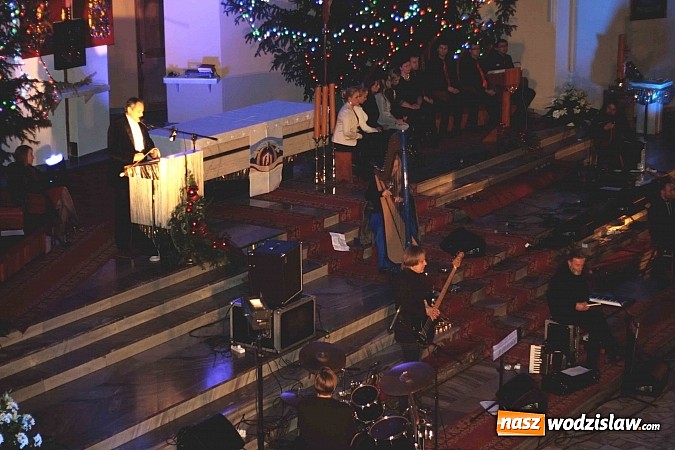 Zdjęcie w galerii na portalu naszwodzislaw.com: Wodzisławianie wspólnie kolędowali w kościele św. Herberta wiadomości z regionu