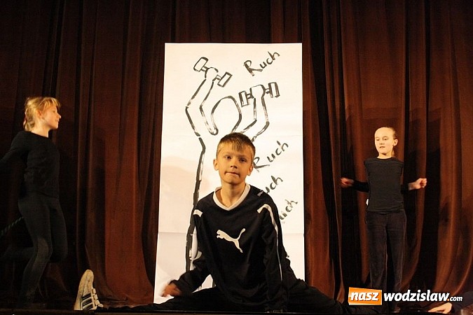 Zdjęcie w galerii na portalu naszwodzislaw.com: XVII Miejski Festiwal Widowisk Jasełkowych  wiadomości z regionu