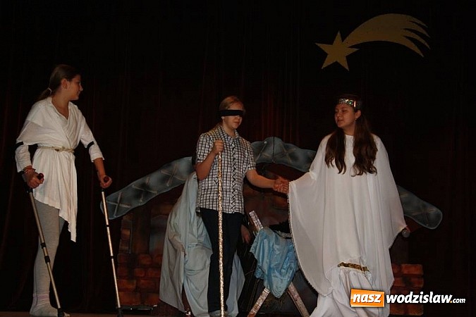 Zdjęcie w galerii na portalu naszwodzislaw.com: XVII Miejski Festiwal Widowisk Jasełkowych  wiadomości z regionu