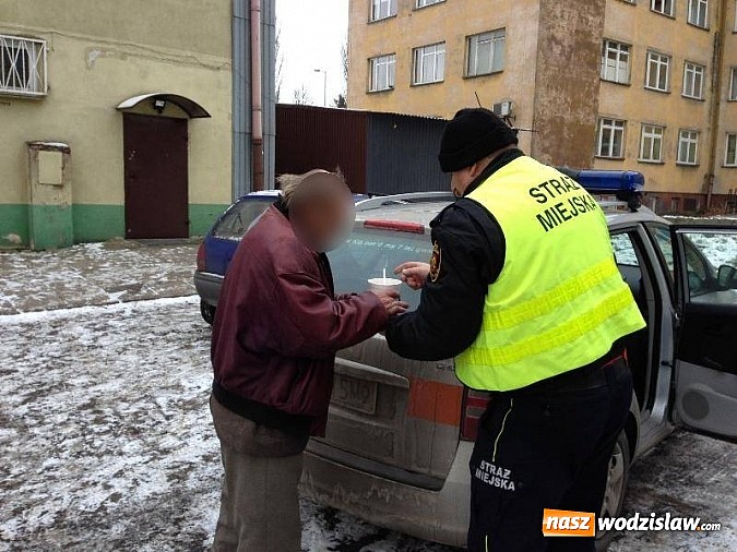 Zdjęcie w galerii na portalu naszwodzislaw.com: Straż Miejska przeprowadza w okresie zimowym częstsze kontrole miejsc w których przebywają osoby bezdomne  wiadomości z regionu