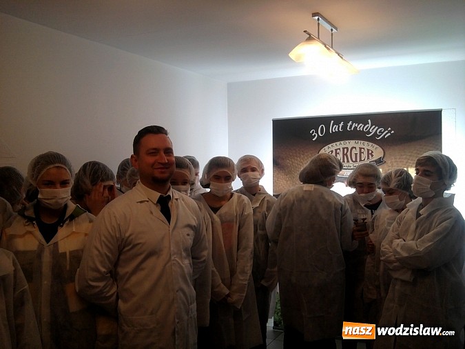 Zdjęcie w galerii na portalu naszwodzislaw.com: Jaką drogę wybrać po gimnazjum? 180. uczniów powiatu wodzisławskiego zwiedzało firmy Ziemi Rybnicko – Wodzisławskiej wiadomości z regionu