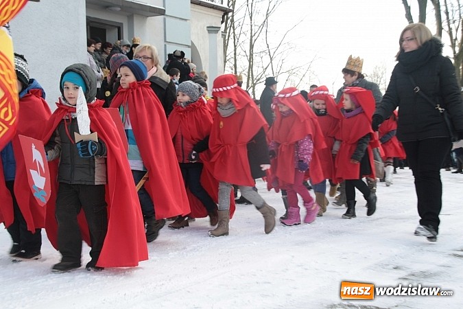 Zdjęcie w galerii na portalu naszwodzislaw.com: Orszak Trzech Króli przeszedł przez Turzę Śląską wiadomości z regionu