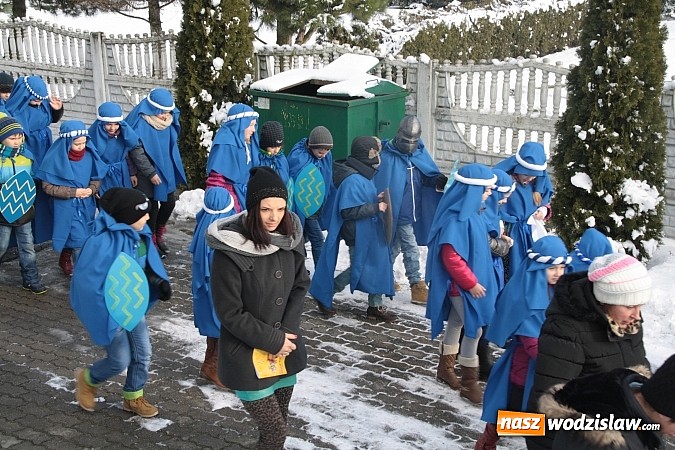 Zdjęcie w galerii na portalu naszwodzislaw.com: Orszak Trzech Króli przeszedł przez Turzę Śląską wiadomości z regionu