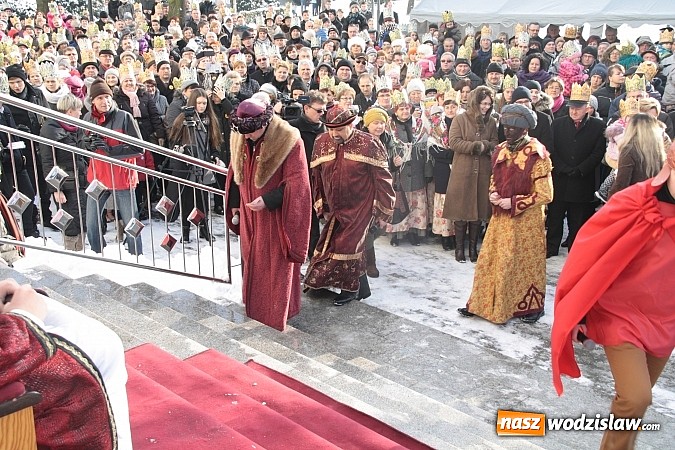 Zdjęcie w galerii na portalu naszwodzislaw.com: Orszak Trzech Króli przeszedł przez Turzę Śląską wiadomości z regionu