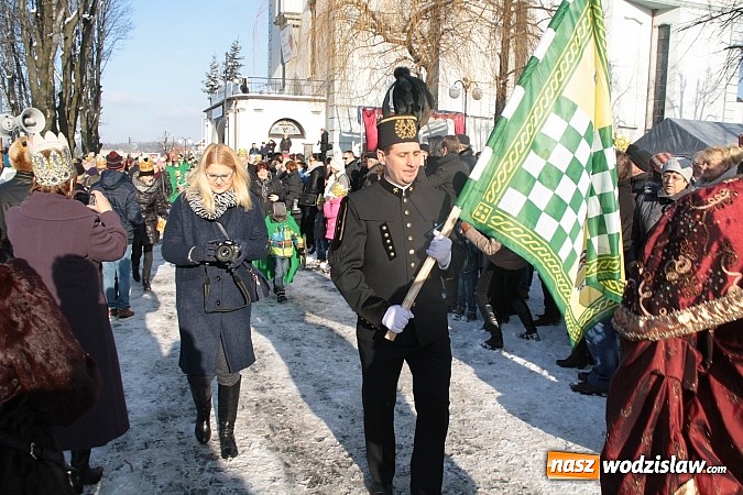 Zdjęcie w galerii na portalu naszwodzislaw.com: Orszak Trzech Króli przeszedł przez Turzę Śląską wiadomości z regionu