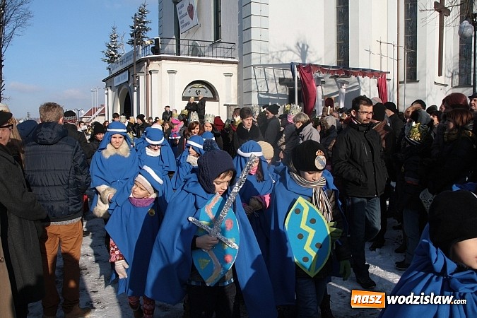 Zdjęcie w galerii na portalu naszwodzislaw.com: Orszak Trzech Króli przeszedł przez Turzę Śląską wiadomości z regionu