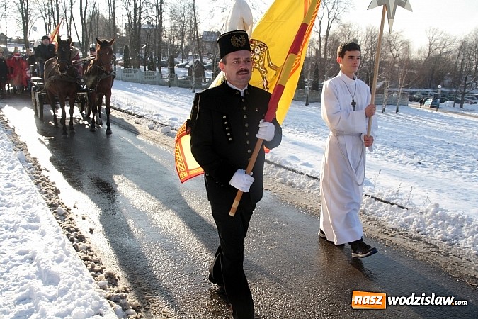 Zdjęcie w galerii na portalu naszwodzislaw.com: Orszak Trzech Króli przeszedł przez Turzę Śląską wiadomości z regionu