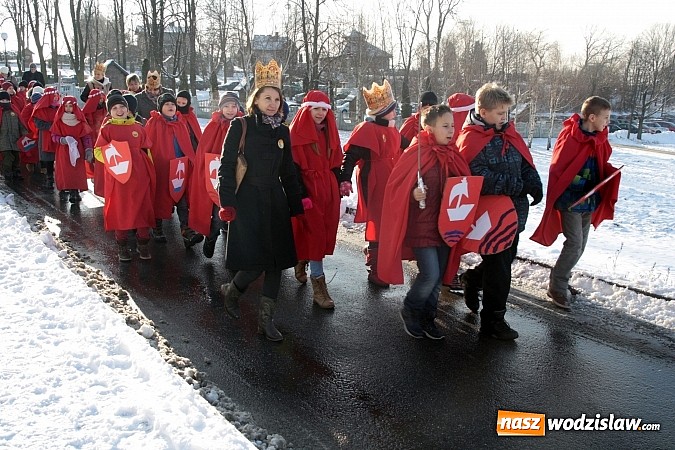 Zdjęcie w galerii na portalu naszwodzislaw.com: Orszak Trzech Króli przeszedł przez Turzę Śląską wiadomości z regionu
