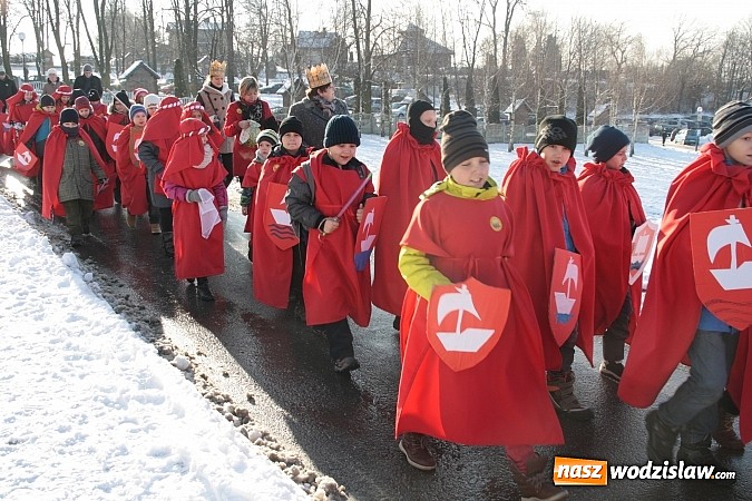 Zdjęcie w galerii na portalu naszwodzislaw.com: Orszak Trzech Króli przeszedł przez Turzę Śląską wiadomości z regionu