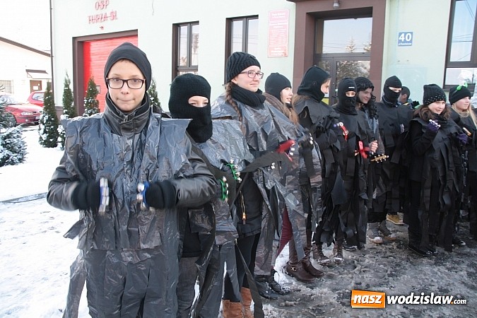 Zdjęcie w galerii na portalu naszwodzislaw.com: Orszak Trzech Króli przeszedł przez Turzę Śląską wiadomości z regionu