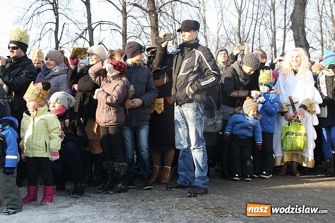 Zdjęcie w galerii na portalu naszwodzislaw.com: Orszak Trzech Króli przeszedł przez Turzę Śląską wiadomości z regionu