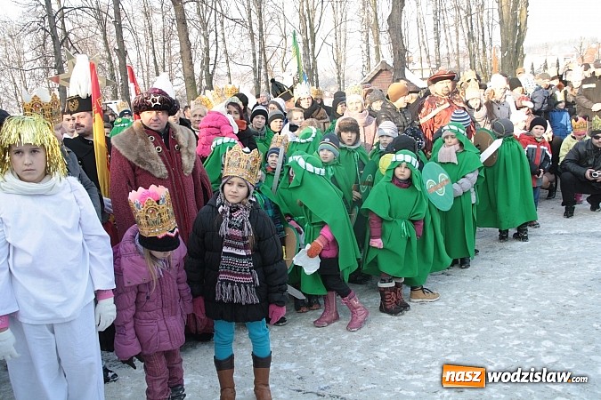 Zdjęcie w galerii na portalu naszwodzislaw.com: Orszak Trzech Króli przeszedł przez Turzę Śląską wiadomości z regionu